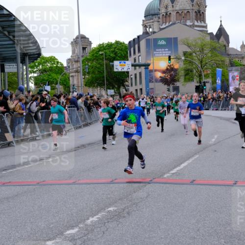 25.04.2026 - Das Zehntel Tim E. http://msf.ph/oto/9575832 25.04.2026 10:54:59 Ziel 5116, 5388, 5394, 5456, 5498, 5674, 5880, 5927, 5959, 6007, 6061, 6090, 6206, 6221, 6249, 6958, 7177, 7500, 7517, 7618, 7701, 7807, 7837, 7856 meine-sportfotos.de