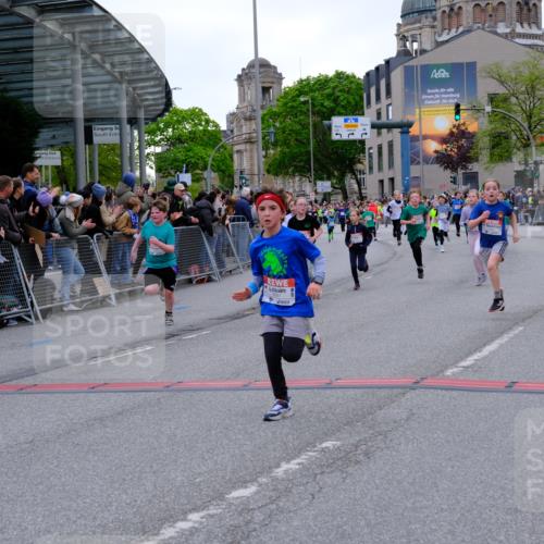 25.04.2026 - Das Zehntel Tim E. http://msf.ph/oto/9575836 25.04.2026 10:54:59 Ziel 5116, 5388, 5394, 5456, 5498, 5674, 5880, 5927, 5959, 6007, 6061, 6090, 6206, 6221, 6249, 6958, 7177, 7500, 7517, 7618, 7701, 7807, 7837, 7856 meine-sportfotos.de