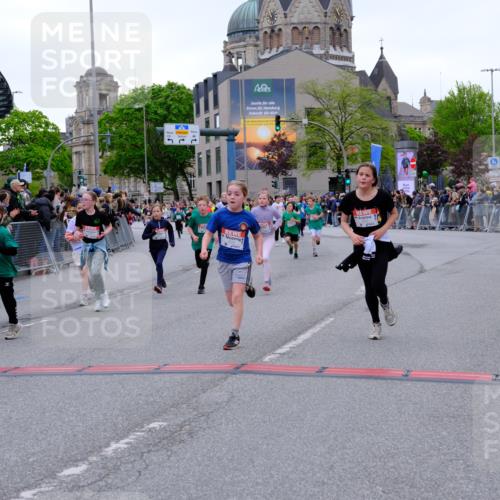 25.04.2026 - Das Zehntel Tim E. http://msf.ph/oto/9575840 25.04.2026 10:55:00 Ziel 5388, 5394, 5456, 5498, 5674, 5880, 5927, 5959, 6007, 6061, 6090, 6206, 6221, 6249, 6958, 7177, 7500, 7517, 7618, 7701, 7759, 7807, 7837, 7849, 7856, 7970 meine-sportfotos.de