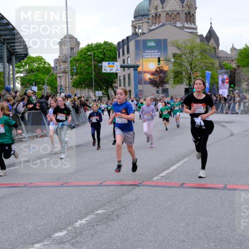 25.04.2026 - Das Zehntel Tim E. http://msf.ph/oto/9575842 25.04.2026 10:55:00 Ziel 5388, 5394, 5456, 5498, 5674, 5880, 5927, 5959, 6007, 6061, 6090, 6206, 6221, 6249, 6958, 7177, 7500, 7517, 7618, 7701, 7759, 7807, 7837, 7849, 7856, 7970 meine-sportfotos.de