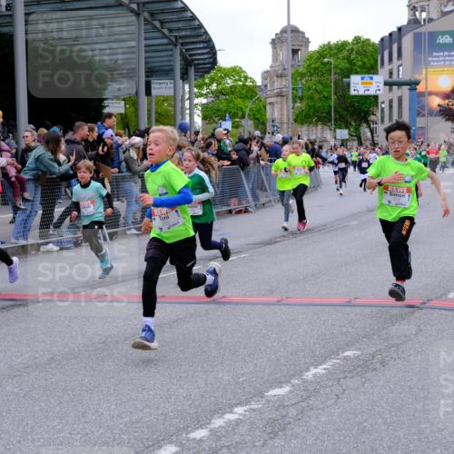 25.04.2026 - Das Zehntel Tim E. http://msf.ph/oto/9575887 25.04.2026 10:55:11 Ziel 5038, 5244, 5250, 5486, 5490, 5497, 5521, 5660, 5926, 5990, 6354, 6359, 6374, 6498, 6501, 6905, 6954, 6973, 7149, 7200, 7209, 7251, 7258, 7386, 7679, 7759, 7837, 7843, 7849, 7944, 7948, 7970 meine-sportfotos.de