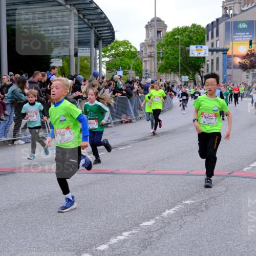 25.04.2026 - Das Zehntel Tim E. http://msf.ph/oto/9575888 25.04.2026 10:55:11 Ziel 5038, 5244, 5250, 5486, 5490, 5497, 5521, 5660, 5926, 5990, 6354, 6359, 6374, 6498, 6501, 6905, 6954, 6973, 7149, 7200, 7209, 7251, 7258, 7386, 7679, 7759, 7837, 7843, 7849, 7944, 7948, 7970 meine-sportfotos.de