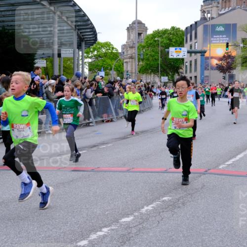 25.04.2026 - Das Zehntel Tim E. http://msf.ph/oto/9575889 25.04.2026 10:55:11 Ziel 5038, 5244, 5250, 5486, 5490, 5497, 5521, 5660, 5926, 5990, 6354, 6359, 6374, 6498, 6501, 6905, 6954, 6973, 7149, 7200, 7209, 7251, 7258, 7386, 7679, 7759, 7837, 7843, 7849, 7944, 7948, 7970 meine-sportfotos.de