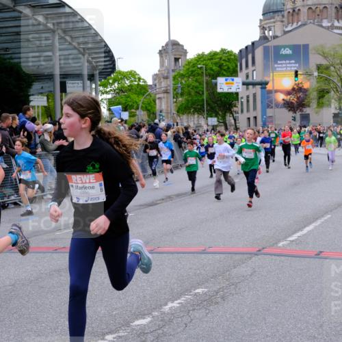 25.04.2026 - Das Zehntel Tim E. http://msf.ph/oto/9575904 25.04.2026 10:55:14 Ziel 5207, 5244, 5250, 5486, 5490, 5497, 5521, 5553, 5660, 5926, 5963, 5977, 5990, 6354, 6359, 6498, 6501, 6624, 6677, 6905, 6954, 6973, 7149, 7200, 7251, 7258, 7386, 7543, 7679, 7722, 7843, 7944, 7948 meine-sportfotos.de