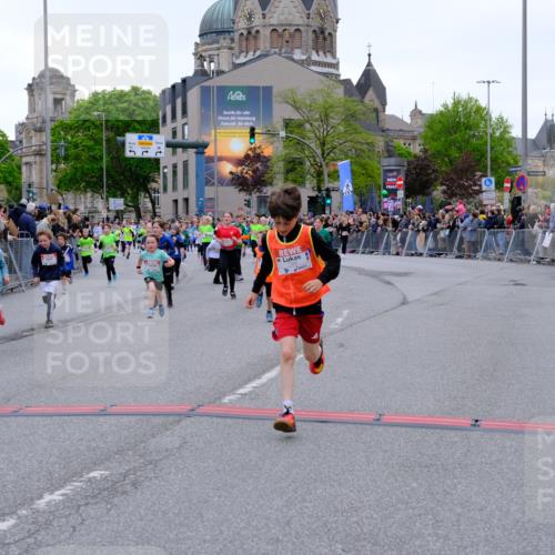25.04.2026 - Das Zehntel Tim E. http://msf.ph/oto/9575914 25.04.2026 10:55:17 Ziel 5099, 5207, 5244, 5250, 5364, 5381, 5405, 5486, 5490, 5497, 5521, 5549, 5553, 5660, 5926, 5963, 5977, 5990, 6152, 6624, 6677, 6905, 6954, 6973, 7090, 7149, 7240, 7251, 7258, 7308, 7386, 7543, 7679, 7722, 7843, 7879, 8000 meine-sportfotos.de