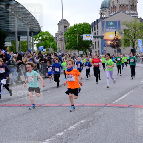 25.04.2026 - Das Zehntel Tim E. http://msf.ph/oto/9575928 25.04.2026 10:55:18 Ziel 5095, 5099, 5207, 5244, 5250, 5364, 5381, 5405, 5486, 5490, 5497, 5521, 5549, 5553, 5926, 5963, 5977, 5990, 6152, 6624, 6677, 6905, 6954, 6973, 7019, 7090, 7240, 7251, 7258, 7308, 7386, 7543, 7679, 7722, 7843, 7879, 8000 meine-sportfotos.de