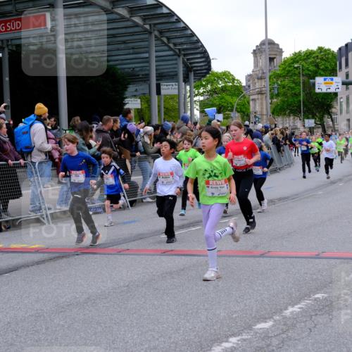 25.04.2026 - Das Zehntel Tim E. http://msf.ph/oto/9575943 25.04.2026 10:55:20 Ziel 5095, 5099, 5207, 5261, 5274, 5288, 5364, 5367, 5381, 5405, 5486, 5490, 5497, 5521, 5549, 5553, 5963, 5977, 6152, 6545, 6624, 6677, 6905, 7019, 7090, 7240, 7251, 7258, 7308, 7386, 7543, 7679, 7722, 7843, 7879, 8000 meine-sportfotos.de