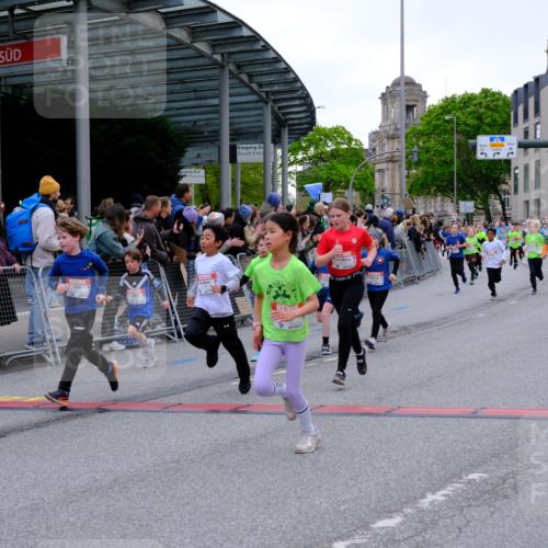 25.04.2026 - Das Zehntel Tim E. http://msf.ph/oto/9575944 25.04.2026 10:55:20 Ziel 5095, 5099, 5207, 5261, 5274, 5288, 5364, 5367, 5381, 5405, 5486, 5490, 5497, 5521, 5549, 5553, 5963, 5977, 6152, 6545, 6624, 6677, 6905, 7019, 7090, 7240, 7251, 7258, 7308, 7386, 7543, 7679, 7722, 7843, 7879, 8000 meine-sportfotos.de