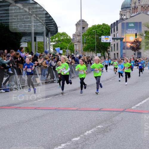 25.04.2026 - Das Zehntel Tim E. http://msf.ph/oto/9575968 25.04.2026 10:55:24 Ziel 5034, 5035, 5095, 5099, 5207, 5261, 5263, 5274, 5288, 5364, 5367, 5381, 5405, 5493, 5494, 5549, 5553, 5963, 5977, 6006, 6034, 6152, 6433, 6545, 6624, 6677, 6813, 7019, 7090, 7092, 7115, 7132, 7240, 7308, 7543, 7722, 7875, 7879, 8000, 8009 meine-sportfotos.de