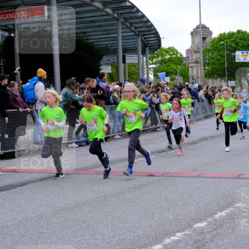 25.04.2026 - Das Zehntel Tim E. http://msf.ph/oto/9575976 25.04.2026 10:55:25 Ziel 5034, 5035, 5095, 5099, 5261, 5263, 5274, 5288, 5364, 5367, 5381, 5405, 5493, 5494, 5549, 5697, 5721, 5756, 5963, 5977, 6006, 6034, 6067, 6152, 6433, 6526, 6545, 6624, 6677, 6813, 6965, 7019, 7090, 7092, 7115, 7132, 7240, 7244, 7308, 7543, 7722, 7875, 7879, 8000, 8009 meine-sportfotos.de