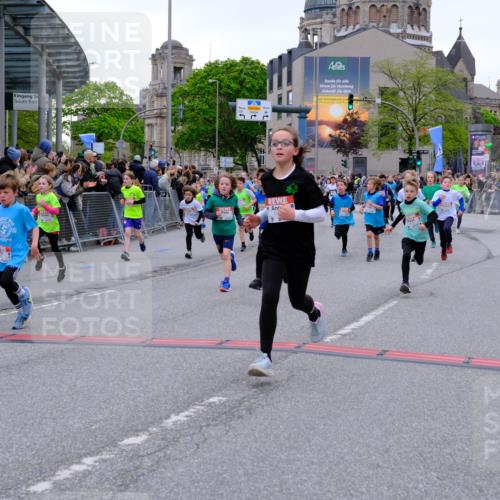 25.04.2026 - Das Zehntel Tim E. http://msf.ph/oto/9575985 25.04.2026 10:55:27 Ziel 5034, 5035, 5039, 5095, 5099, 5261, 5263, 5274, 5288, 5364, 5367, 5381, 5405, 5493, 5494, 5549, 5697, 5721, 5756, 5791, 6006, 6034, 6067, 6152, 6433, 6526, 6545, 6813, 6952, 6953, 6965, 6999, 7019, 7090, 7092, 7115, 7132, 7161, 7228, 7240, 7244, 7308, 7466, 7518, 7875, 7879, 8000, 8009 meine-sportfotos.de