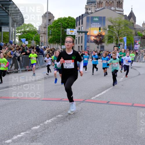 25.04.2026 - Das Zehntel Tim E. http://msf.ph/oto/9575987 25.04.2026 10:55:27 Ziel 5034, 5035, 5039, 5095, 5099, 5261, 5263, 5274, 5288, 5364, 5367, 5381, 5405, 5493, 5494, 5549, 5697, 5721, 5756, 5791, 6006, 6034, 6067, 6152, 6433, 6526, 6545, 6813, 6952, 6953, 6965, 6999, 7019, 7090, 7092, 7115, 7132, 7161, 7228, 7240, 7244, 7308, 7466, 7518, 7875, 7879, 8000, 8009 meine-sportfotos.de