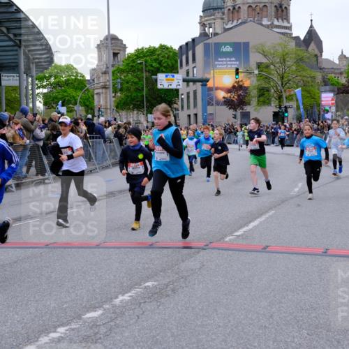25.04.2026 - Das Zehntel Tim E. http://msf.ph/oto/9576022 25.04.2026 10:55:33 Ziel 5034, 5035, 5039, 5195, 5263, 5420, 5443, 5493, 5494, 5578, 5583, 5696, 5697, 5721, 5747, 5756, 5791, 6006, 6034, 6067, 6412, 6433, 6526, 6552, 6586, 6813, 6871, 6876, 6884, 6952, 6953, 6965, 6999, 7092, 7115, 7132, 7161, 7228, 7244, 7466, 7518, 7835, 7875, 8009 meine-sportfotos.de