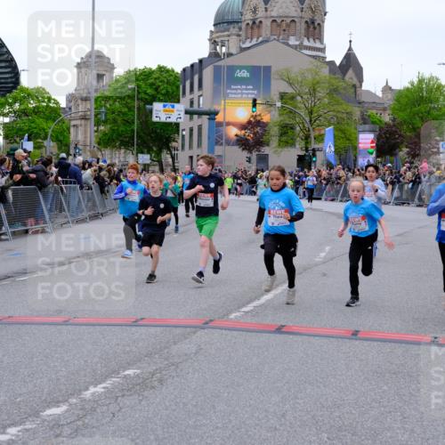 25.04.2026 - Das Zehntel Tim E. http://msf.ph/oto/9576028 25.04.2026 10:55:34 Ziel 5034, 5035, 5039, 5195, 5420, 5443, 5578, 5583, 5696, 5697, 5721, 5747, 5756, 5790, 5791, 6006, 6034, 6067, 6412, 6433, 6526, 6552, 6586, 6813, 6871, 6876, 6884, 6946, 6952, 6953, 6965, 6999, 7115, 7132, 7161, 7228, 7244, 7466, 7518, 7835, 7875 meine-sportfotos.de