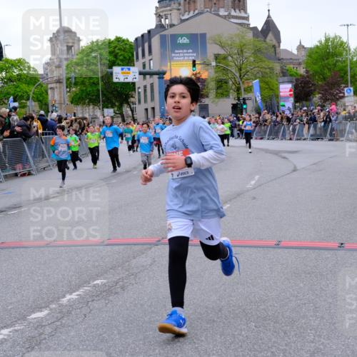 25.04.2026 - Das Zehntel Tim E. http://msf.ph/oto/9576044 25.04.2026 10:55:36 Ziel 5034, 5035, 5039, 5195, 5420, 5443, 5578, 5583, 5696, 5697, 5721, 5747, 5756, 5790, 5791, 6010, 6025, 6067, 6412, 6433, 6526, 6552, 6586, 6871, 6876, 6884, 6939, 6946, 6952, 6953, 6965, 6999, 7161, 7228, 7244, 7466, 7518, 7835 meine-sportfotos.de