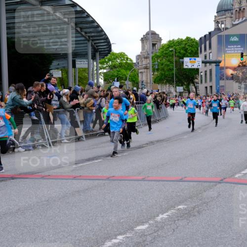 25.04.2026 - Das Zehntel Tim E. http://msf.ph/oto/9576057 25.04.2026 10:55:38 Ziel 5039, 5195, 5226, 5229, 5420, 5443, 5578, 5583, 5696, 5741, 5747, 5790, 5791, 5872, 5978, 6010, 6025, 6074, 6412, 6552, 6586, 6871, 6876, 6884, 6886, 6939, 6946, 6952, 6953, 6999, 7161, 7228, 7466, 7518, 7835, 7903, 8007 meine-sportfotos.de