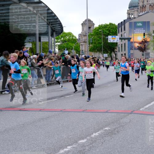 25.04.2026 - Das Zehntel Tim E. http://msf.ph/oto/9576076 25.04.2026 10:55:42 Ziel 5195, 5226, 5229, 5257, 5576, 5578, 5583, 5696, 5741, 5790, 5872, 5978, 6010, 6014, 6025, 6074, 6093, 6385, 6412, 6429, 6886, 6939, 6946, 7267, 7827, 7835, 7903, 8007 meine-sportfotos.de