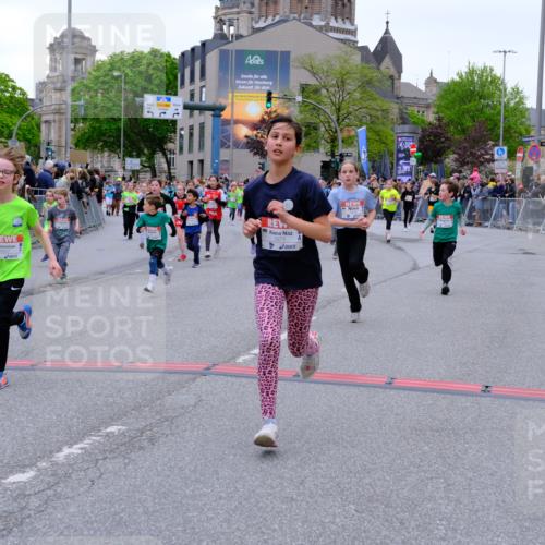 25.04.2026 - Das Zehntel Tim E. http://msf.ph/oto/9576105 25.04.2026 10:55:47 Ziel 5226, 5229, 5257, 5319, 5322, 5325, 5326, 5342, 5513, 5576, 5741, 5872, 5978, 6010, 6014, 6025, 6074, 6093, 6224, 6385, 6429, 6663, 6886, 6939, 6989, 7005, 7250, 7267, 7288, 7468, 7702, 7712, 7715, 7801, 7803, 7827, 7903, 8007 meine-sportfotos.de