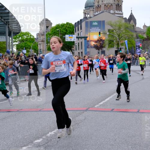 25.04.2026 - Das Zehntel Tim E. http://msf.ph/oto/9576115 25.04.2026 10:55:48 Ziel 5226, 5229, 5257, 5319, 5322, 5325, 5326, 5342, 5513, 5576, 5741, 5872, 5978, 6014, 6025, 6074, 6093, 6189, 6224, 6385, 6429, 6663, 6886, 6989, 7005, 7250, 7267, 7288, 7319, 7468, 7702, 7712, 7715, 7801, 7803, 7827, 7903, 8007 meine-sportfotos.de