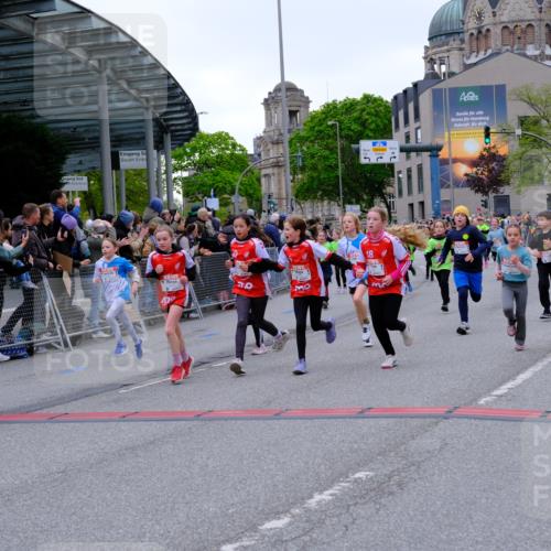 25.04.2026 - Das Zehntel Tim E. http://msf.ph/oto/9576129 25.04.2026 10:55:50 Ziel 5226, 5229, 5257, 5319, 5322, 5325, 5326, 5342, 5495, 5505, 5507, 5511, 5513, 5576, 5644, 5741, 5872, 6014, 6093, 6189, 6224, 6385, 6429, 6663, 6713, 6989, 7005, 7131, 7250, 7267, 7288, 7319, 7468, 7592, 7702, 7712, 7715, 7801, 7803, 7827 meine-sportfotos.de