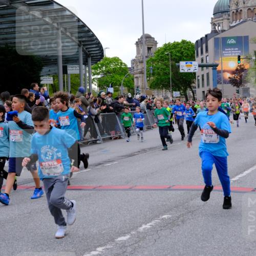 25.04.2026 - Das Zehntel Tim E. http://msf.ph/oto/9576218 25.04.2026 10:56:05 Ziel 5017, 5080, 5156, 5161, 5167, 5270, 5412, 5426, 5449, 5585, 5646, 5692, 5711, 5783, 5784, 5870, 5896, 5904, 6085, 6164, 6293, 6307, 6475, 6506, 6702, 6705, 6735, 6761, 6842, 6875, 6918, 6980, 7074, 7203, 7226, 7266, 7326, 7363, 7389, 7498, 7508, 7552, 7555, 7605, 7632, 7638, 7818, 7821, 7842, 7878, 7943, 7978, 8012, 8028, 8066 meine-sportfotos.de
