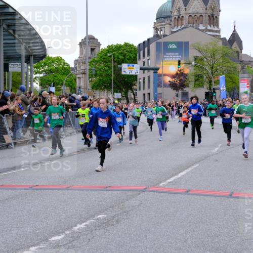 25.04.2026 - Das Zehntel Tim E. http://msf.ph/oto/9576223 25.04.2026 10:56:06 Ziel 5017, 5080, 5156, 5161, 5167, 5412, 5426, 5449, 5585, 5646, 5692, 5711, 5783, 5784, 5870, 5896, 5904, 6085, 6164, 6293, 6307, 6475, 6506, 6702, 6705, 6735, 6761, 6842, 6875, 6918, 6980, 7074, 7203, 7226, 7266, 7326, 7363, 7389, 7390, 7498, 7508, 7552, 7555, 7605, 7632, 7638, 7818, 7821, 7842, 7943, 7978, 8012, 8028, 8066 meine-sportfotos.de