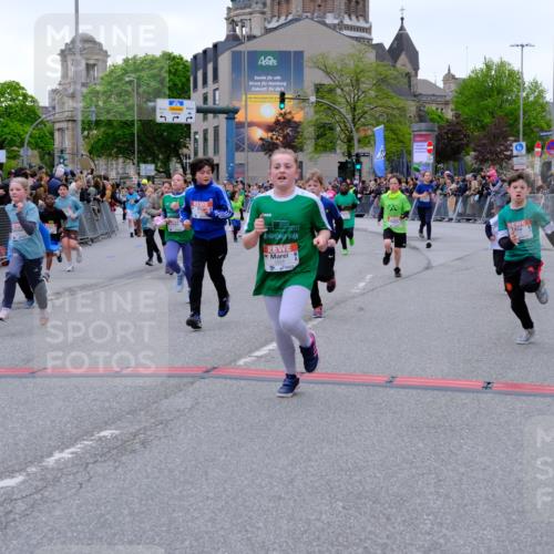 25.04.2026 - Das Zehntel Tim E. http://msf.ph/oto/9576236 25.04.2026 10:56:07 Ziel 5017, 5156, 5161, 5167, 5412, 5426, 5434, 5449, 5585, 5646, 5692, 5711, 5760, 5783, 5784, 5896, 5904, 6085, 6164, 6293, 6307, 6475, 6495, 6506, 6515, 6702, 6735, 6761, 6842, 6875, 6918, 6980, 7074, 7203, 7226, 7326, 7363, 7390, 7498, 7508, 7552, 7555, 7605, 7632, 7818, 7821, 7943, 7978, 8012, 8028 meine-sportfotos.de