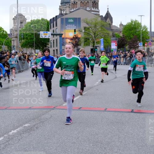 25.04.2026 - Das Zehntel Tim E. http://msf.ph/oto/9576238 25.04.2026 10:56:07 Ziel 5017, 5156, 5161, 5167, 5412, 5426, 5434, 5449, 5585, 5646, 5692, 5711, 5760, 5783, 5784, 5896, 5904, 6085, 6164, 6293, 6307, 6475, 6495, 6506, 6515, 6702, 6735, 6761, 6842, 6875, 6918, 6980, 7074, 7203, 7226, 7326, 7363, 7390, 7498, 7508, 7552, 7555, 7605, 7632, 7818, 7821, 7943, 7978, 8012, 8028 meine-sportfotos.de