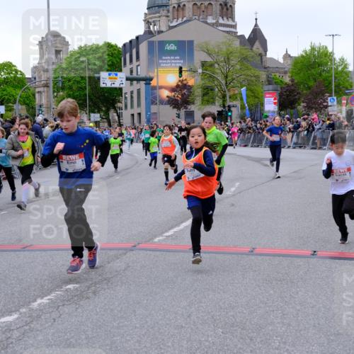 25.04.2026 - Das Zehntel Tim E. http://msf.ph/oto/9576248 25.04.2026 10:56:09 Ziel 5017, 5156, 5161, 5167, 5239, 5268, 5412, 5426, 5434, 5449, 5692, 5711, 5760, 5783, 5784, 5896, 5904, 6085, 6164, 6293, 6307, 6475, 6488, 6495, 6504, 6506, 6515, 6735, 6761, 6842, 6875, 6918, 6980, 7047, 7053, 7203, 7226, 7326, 7363, 7390, 7498, 7508, 7552, 7555, 7605, 7632, 7818, 7943, 7978, 8028 meine-sportfotos.de