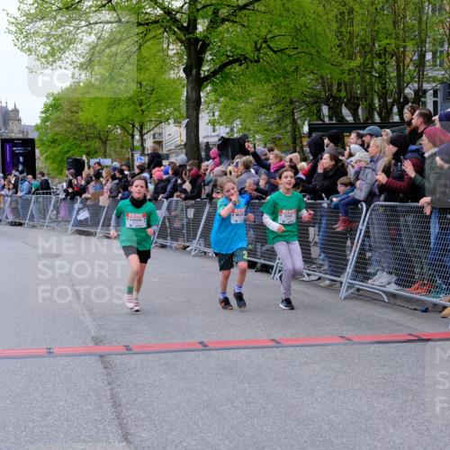 25.04.2026 - Das Zehntel Tim E. http://msf.ph/oto/9576256 25.04.2026 10:56:12 Ziel 5017, 5167, 5239, 5268, 5412, 5426, 5434, 5449, 5480, 5509, 5534, 5601, 5760, 5783, 5784, 5896, 5904, 6085, 6164, 6293, 6300, 6307, 6488, 6495, 6504, 6506, 6515, 6558, 6734, 6735, 6761, 6980, 7047, 7053, 7326, 7363, 7390, 7508, 7605, 7632, 7818, 7943, 7978, 8034, 8038 meine-sportfotos.de