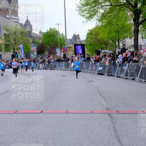 25.04.2026 - Das Zehntel Tim E. http://msf.ph/oto/9576296 25.04.2026 10:56:21 Ziel 5003, 5239, 5268, 5469, 5480, 5509, 5523, 5534, 5601, 5671, 5828, 5894, 5909, 6082, 6157, 6230, 6300, 6416, 6504, 6558, 6675, 6734, 7047, 7052, 7211, 7316, 7328, 7405, 7429, 7574, 7988, 8034, 8038 meine-sportfotos.de