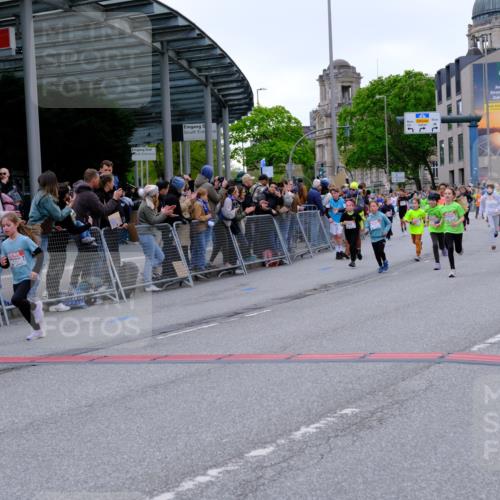 25.04.2026 - Das Zehntel Tim E. http://msf.ph/oto/9576302 25.04.2026 10:56:21 Ziel 5003, 5239, 5268, 5469, 5480, 5509, 5523, 5534, 5601, 5671, 5828, 5894, 5909, 6082, 6157, 6230, 6300, 6416, 6504, 6558, 6675, 6734, 7047, 7052, 7211, 7316, 7328, 7405, 7429, 7574, 7988, 8034, 8038 meine-sportfotos.de
