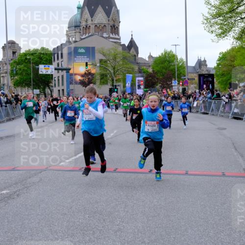 25.04.2026 - Das Zehntel Tim E. http://msf.ph/oto/9576398 25.04.2026 10:56:46 Ziel 5441, 5531, 5617, 5657, 5661, 5709, 5746, 5749, 5764, 5854, 5855, 5856, 5913, 5929, 6118, 6149, 6207, 6279, 6294, 6309, 6502, 6530, 6551, 6619, 6627, 6628, 6637, 6644, 6645, 6646, 6652, 6655, 6670, 6859, 6873, 6882, 6903, 6915, 6996, 7008, 7072, 7125, 7141, 7576, 7594, 7607, 7665, 7714, 7727, 7802, 7888, 7932, 7947, 7959, 8035 meine-sportfotos.de
