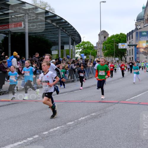 25.04.2026 - Das Zehntel Tim E. http://msf.ph/oto/9576432 25.04.2026 10:56:53 Ziel 5097, 5102, 5441, 5561, 5617, 5735, 5746, 5749, 5780, 5789, 5859, 5861, 5867, 5913, 6118, 6130, 6132, 6133, 6143, 6215, 6294, 6309, 6530, 6551, 6619, 6627, 6646, 6670, 6882, 6891, 6903, 6915, 7008, 7072, 7302, 7594, 7607, 7714, 7727, 7811, 7888, 7932, 7947, 7959, 8035 meine-sportfotos.de