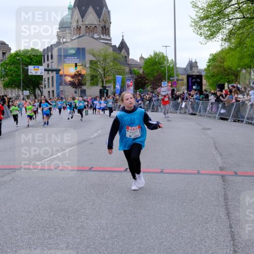 25.04.2026 - Das Zehntel Tim E. http://msf.ph/oto/9576444 25.04.2026 10:56:55 Ziel 5097, 5102, 5441, 5561, 5735, 5780, 5789, 5804, 5839, 5859, 5861, 5867, 5913, 6118, 6130, 6132, 6133, 6143, 6215, 6280, 6294, 6309, 6530, 6551, 6646, 6861, 6891, 6903, 7008, 7060, 7072, 7291, 7302, 7594, 7607, 7639, 7811, 7888, 7932, 8035 meine-sportfotos.de