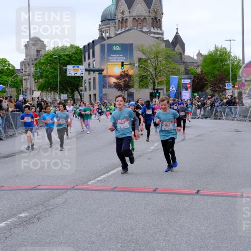 25.04.2026 - Das Zehntel Tim E. http://msf.ph/oto/9576477 25.04.2026 10:57:03 Ziel 5093, 5290, 5308, 5384, 5386, 5463, 5804, 5839, 6122, 6126, 6130, 6132, 6133, 6143, 6228, 6234, 6275, 6280, 6413, 6820, 6852, 6861, 6891, 7060, 7291, 7497, 7509, 7537, 7553, 7557, 7560, 7639, 7705, 7711, 7861, 7926, 7987, 8020 meine-sportfotos.de