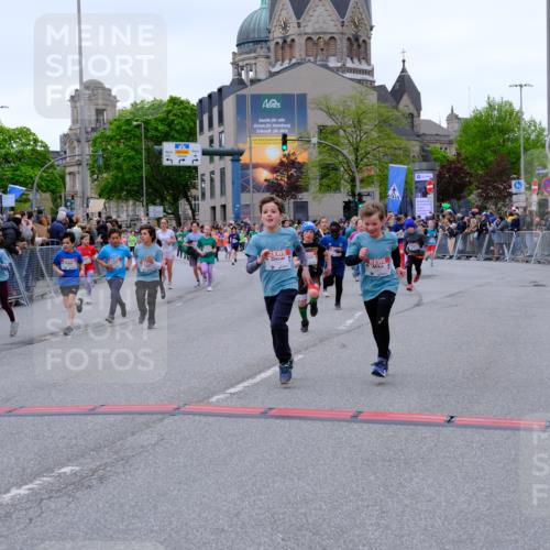 25.04.2026 - Das Zehntel Tim E. http://msf.ph/oto/9576478 25.04.2026 10:57:03 Ziel 5093, 5290, 5308, 5384, 5386, 5463, 5804, 5839, 6122, 6126, 6130, 6132, 6133, 6143, 6228, 6234, 6275, 6280, 6413, 6820, 6852, 6861, 6891, 7060, 7291, 7497, 7509, 7537, 7553, 7557, 7560, 7639, 7705, 7711, 7861, 7926, 7987, 8020 meine-sportfotos.de