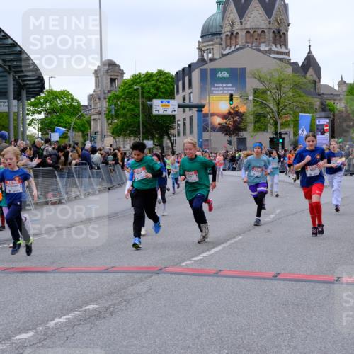 25.04.2026 - Das Zehntel Tim E. http://msf.ph/oto/9576494 25.04.2026 10:57:08 Ziel 5093, 5290, 5308, 5384, 5386, 5401, 5419, 5437, 5451, 5463, 5678, 5830, 6004, 6122, 6126, 6228, 6234, 6275, 6330, 6413, 6820, 6852, 7427, 7497, 7509, 7537, 7553, 7557, 7560, 7575, 7583, 7705, 7711, 7853, 7861, 7926, 7962, 7987, 8020 meine-sportfotos.de