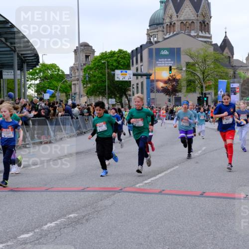 25.04.2026 - Das Zehntel Tim E. http://msf.ph/oto/9576495 25.04.2026 10:57:08 Ziel 5093, 5290, 5308, 5384, 5386, 5401, 5419, 5437, 5451, 5463, 5678, 5830, 6004, 6122, 6126, 6228, 6234, 6275, 6330, 6413, 6820, 6852, 7427, 7497, 7509, 7537, 7553, 7557, 7560, 7575, 7583, 7705, 7711, 7853, 7861, 7926, 7962, 7987, 8020 meine-sportfotos.de