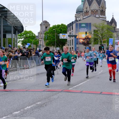 25.04.2026 - Das Zehntel Tim E. http://msf.ph/oto/9576497 25.04.2026 10:57:08 Ziel 5093, 5290, 5308, 5384, 5386, 5401, 5419, 5437, 5451, 5463, 5678, 5830, 6004, 6122, 6126, 6228, 6234, 6275, 6330, 6413, 6820, 6852, 7427, 7497, 7509, 7537, 7553, 7557, 7560, 7575, 7583, 7705, 7711, 7853, 7861, 7926, 7962, 7987, 8020 meine-sportfotos.de