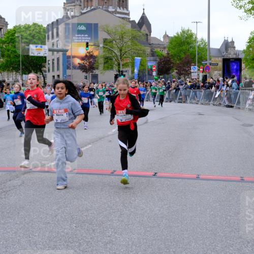 25.04.2026 - Das Zehntel Tim E. http://msf.ph/oto/9576591 25.04.2026 10:57:27 Ziel 5013, 5047, 5333, 5338, 5417, 5430, 5442, 5546, 5619, 5818, 5955, 5967, 6120, 6134, 6138, 6169, 6175, 6235, 6328, 6335, 6630, 6728, 6888, 6899, 7070, 7222, 7413, 7682, 7867, 8016, 8046, 8047 meine-sportfotos.de