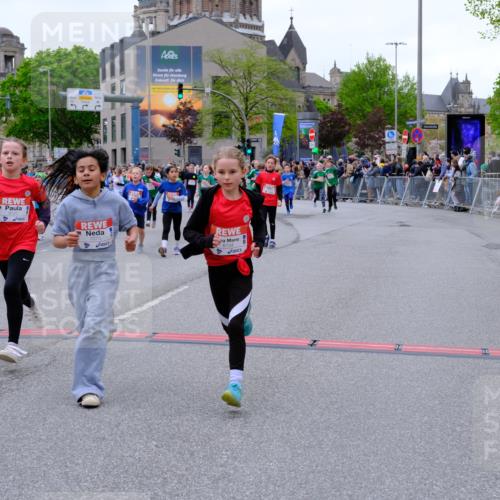 25.04.2026 - Das Zehntel Tim E. http://msf.ph/oto/9576594 25.04.2026 10:57:27 Ziel 5013, 5047, 5333, 5338, 5417, 5430, 5442, 5546, 5619, 5818, 5955, 5967, 6120, 6134, 6138, 6169, 6175, 6235, 6328, 6335, 6630, 6728, 6888, 6899, 7070, 7222, 7413, 7682, 7867, 8016, 8046, 8047 meine-sportfotos.de