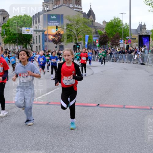 25.04.2026 - Das Zehntel Tim E. http://msf.ph/oto/9576595 25.04.2026 10:57:27 Ziel 5013, 5047, 5333, 5338, 5417, 5430, 5442, 5546, 5619, 5818, 5955, 5967, 6120, 6134, 6138, 6169, 6175, 6235, 6328, 6335, 6630, 6728, 6888, 6899, 7070, 7222, 7413, 7682, 7867, 8016, 8046, 8047 meine-sportfotos.de