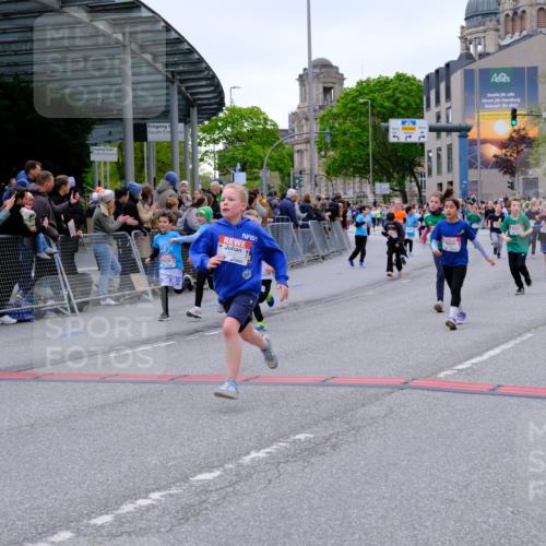 25.04.2026 - Das Zehntel Tim E. http://msf.ph/oto/9576608 25.04.2026 10:57:29 Ziel 5013, 5047, 5333, 5338, 5417, 5430, 5442, 5540, 5545, 5546, 5547, 5619, 5818, 5955, 5967, 6120, 6134, 6138, 6171, 6235, 6328, 6335, 6338, 6630, 6888, 6899, 7070, 7222, 7682, 7867, 7906, 8014, 8016, 8029, 8046, 8047 meine-sportfotos.de