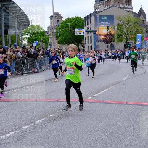 25.04.2026 - Das Zehntel Tim E. http://msf.ph/oto/9576733 25.04.2026 10:57:53 Ziel 5002, 5377, 5395, 5404, 5472, 5476, 5532, 5568, 5616, 5665, 5677, 5806, 5810, 5816, 5973, 6408, 6411, 6458, 6603, 6708, 6715, 6747, 6749, 6892, 6893, 7037, 7231, 7242, 7322, 7796, 7895, 8002, 8005 meine-sportfotos.de