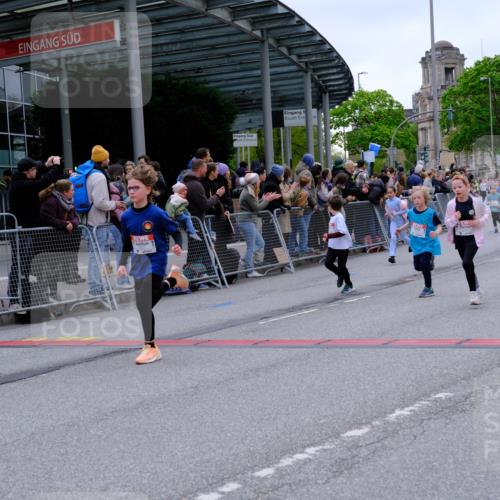 25.04.2026 - Das Zehntel Tim E. http://msf.ph/oto/9576745 25.04.2026 10:57:55 Ziel 5002, 5377, 5395, 5404, 5476, 5532, 5568, 5616, 5665, 5677, 5691, 5810, 5973, 6408, 6411, 6458, 6574, 6603, 6708, 6715, 6741, 6747, 6749, 6892, 6893, 7037, 7231, 7242, 7322, 7796, 7895, 7931, 7945 meine-sportfotos.de