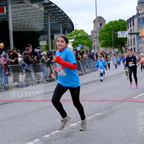 25.04.2026 - Das Zehntel Tim E. http://msf.ph/oto/9576832 25.04.2026 10:58:11 Ziel 5153, 5159, 5166, 5185, 5341, 5366, 5373, 5392, 5556, 5938, 6319, 6348, 6356, 6367, 6576, 6600, 6609, 6662, 6678, 6681, 6809, 6837, 6848, 6921, 7301, 7318, 7356, 7532, 7673, 7677, 7915 meine-sportfotos.de