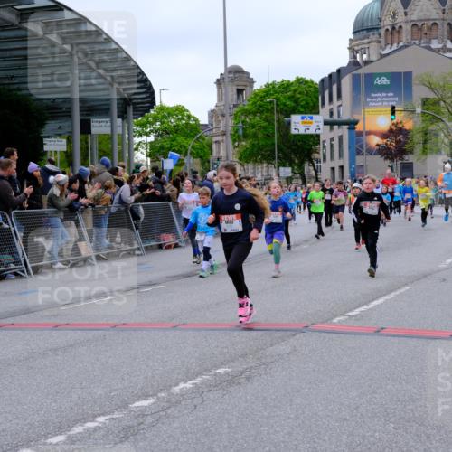 25.04.2026 - Das Zehntel Tim E. http://msf.ph/oto/9576836 25.04.2026 10:58:12 Ziel 5153, 5159, 5166, 5185, 5341, 5366, 5373, 5392, 5556, 5731, 5757, 5938, 6319, 6348, 6356, 6367, 6576, 6600, 6609, 6662, 6678, 6681, 6809, 6837, 6848, 6921, 6930, 7144, 7301, 7318, 7356, 7417, 7532, 7565, 7673, 7677 meine-sportfotos.de