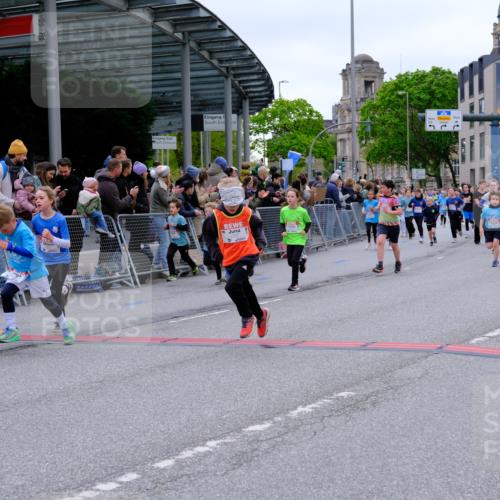 25.04.2026 - Das Zehntel Tim E. http://msf.ph/oto/9576852 25.04.2026 10:58:15 Ziel 5166, 5185, 5212, 5341, 5366, 5556, 5731, 5757, 5814, 5938, 6319, 6489, 6538, 6576, 6600, 6802, 6809, 6837, 6848, 6921, 6930, 7144, 7318, 7356, 7417, 7532, 7565, 7790 meine-sportfotos.de