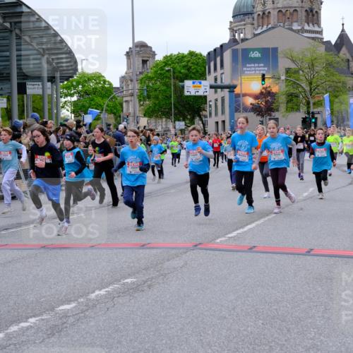 25.04.2026 - Das Zehntel Tim E. http://msf.ph/oto/9576894 25.04.2026 10:58:22 Ziel 5137, 5166, 5212, 5375, 5499, 5648, 5680, 5694, 5731, 5750, 5757, 5814, 5850, 5862, 5933, 6191, 6199, 6319, 6351, 6361, 6489, 6538, 6647, 6723, 6786, 6802, 6809, 6810, 6843, 6860, 6878, 6902, 6930, 6932, 6961, 7042, 7144, 7230, 7236, 7294, 7297, 7356, 7417, 7565, 7595, 7613, 7790, 8071, 10162 meine-sportfotos.de